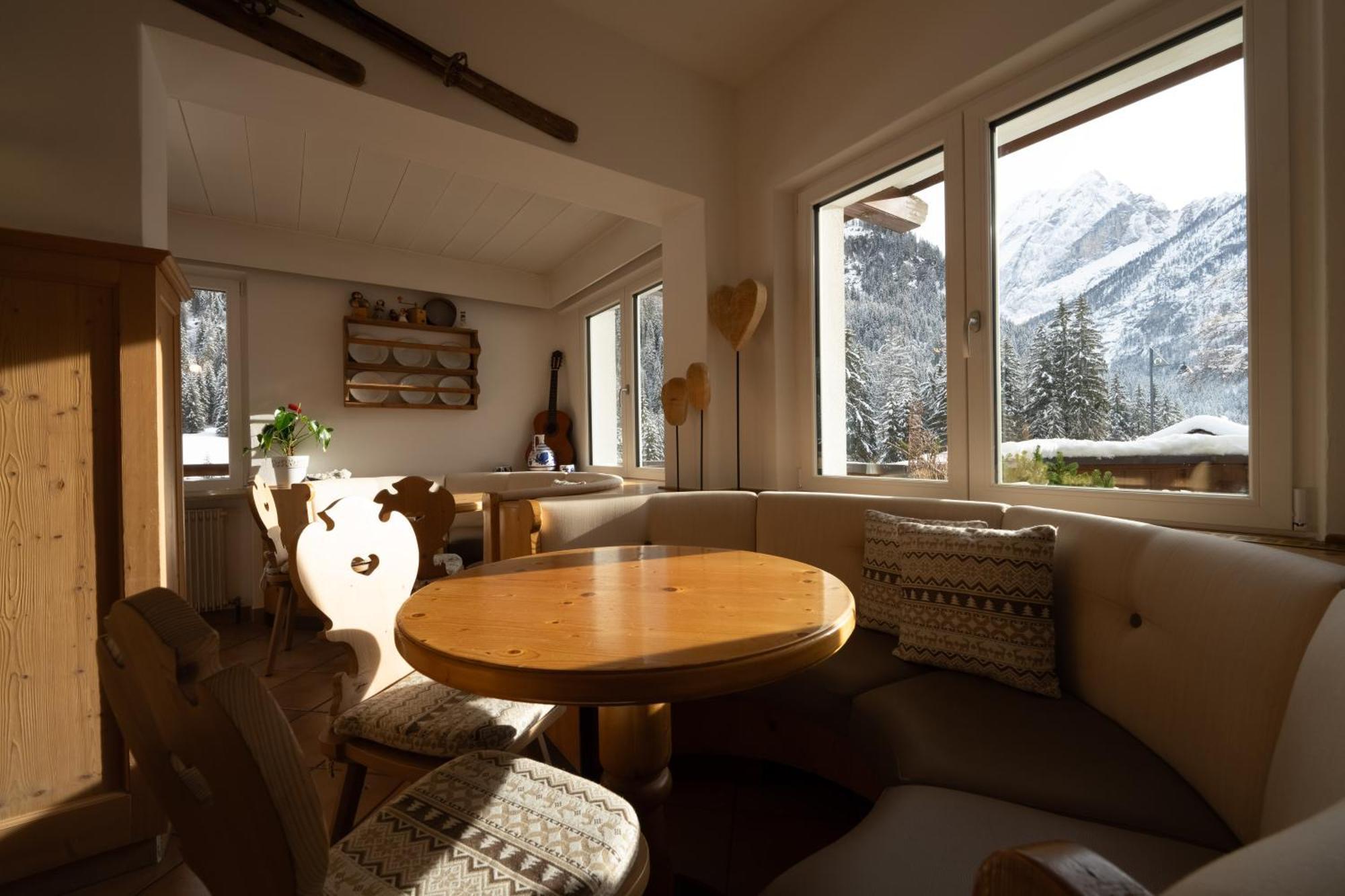 Hotel Sassleng Val Di Fassa Esterno foto