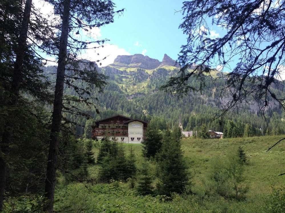 Hotel Sassleng Val Di Fassa Esterno foto